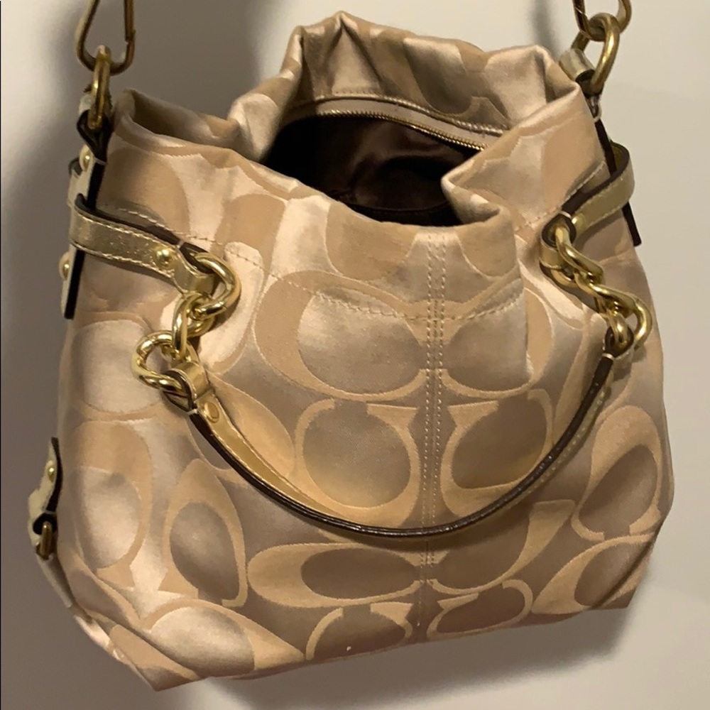 Coach shoulder bag - Picture 7 of 8